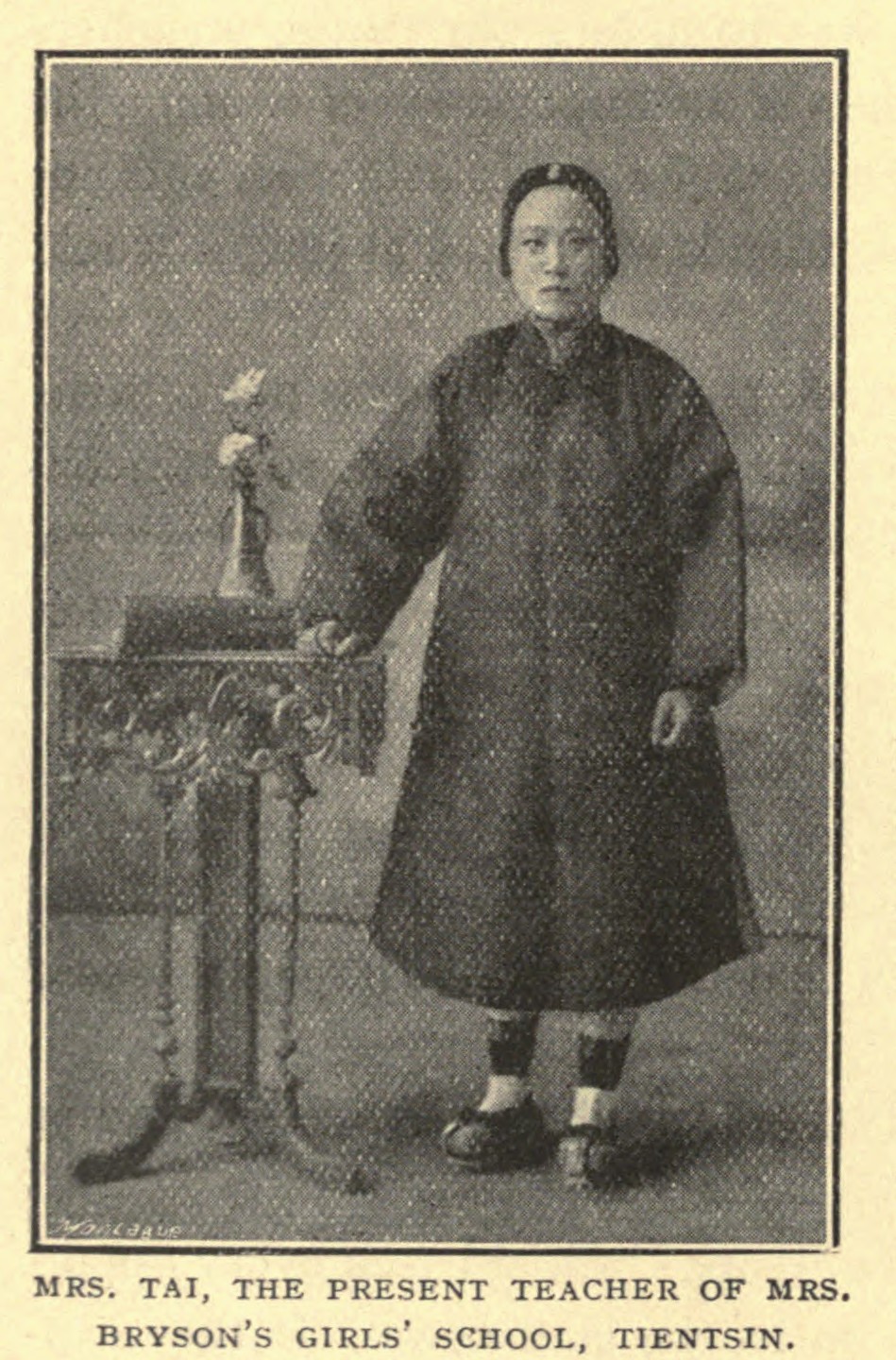 图13　戴太太，现任布赖森夫人女子学校（天津）的教师。